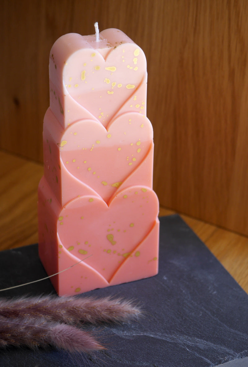 Candle mold heart motif